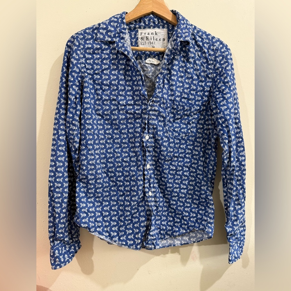 Frank & Eileen Blue Button-Down Shirt with White Paisley Print